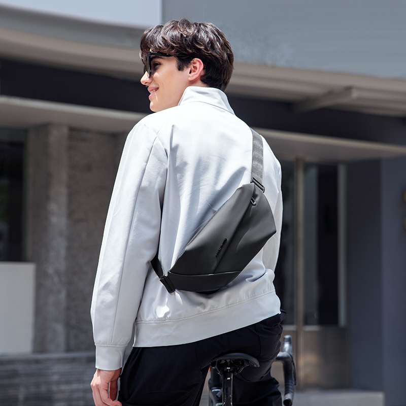 MARK RYDEN Men Crossbody Sling - đánh giá và giá Cycling Commuter Backpack Waterproof